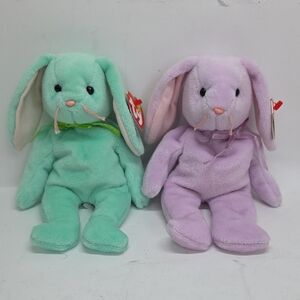 NWT Pair of Easter Beanie Babies Pink Floppity & Green Hippity